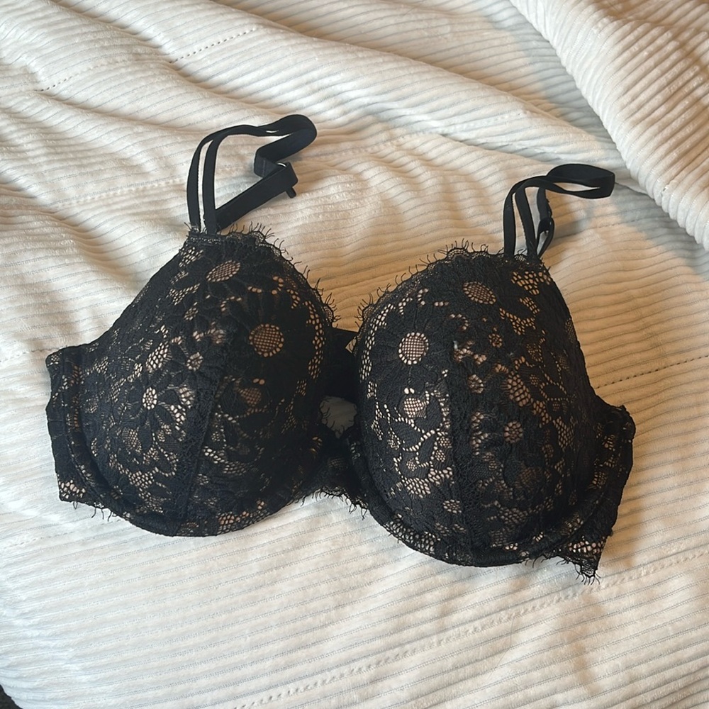 Black lace Aerie bra